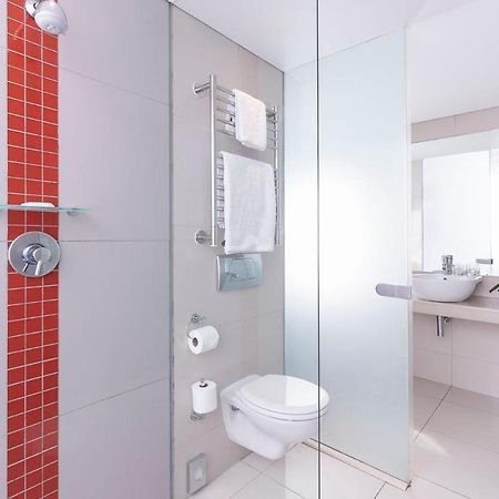 Weary Traveller Work From Home With Cool Amenities เคปทาวน์ ภายนอก รูปภาพ